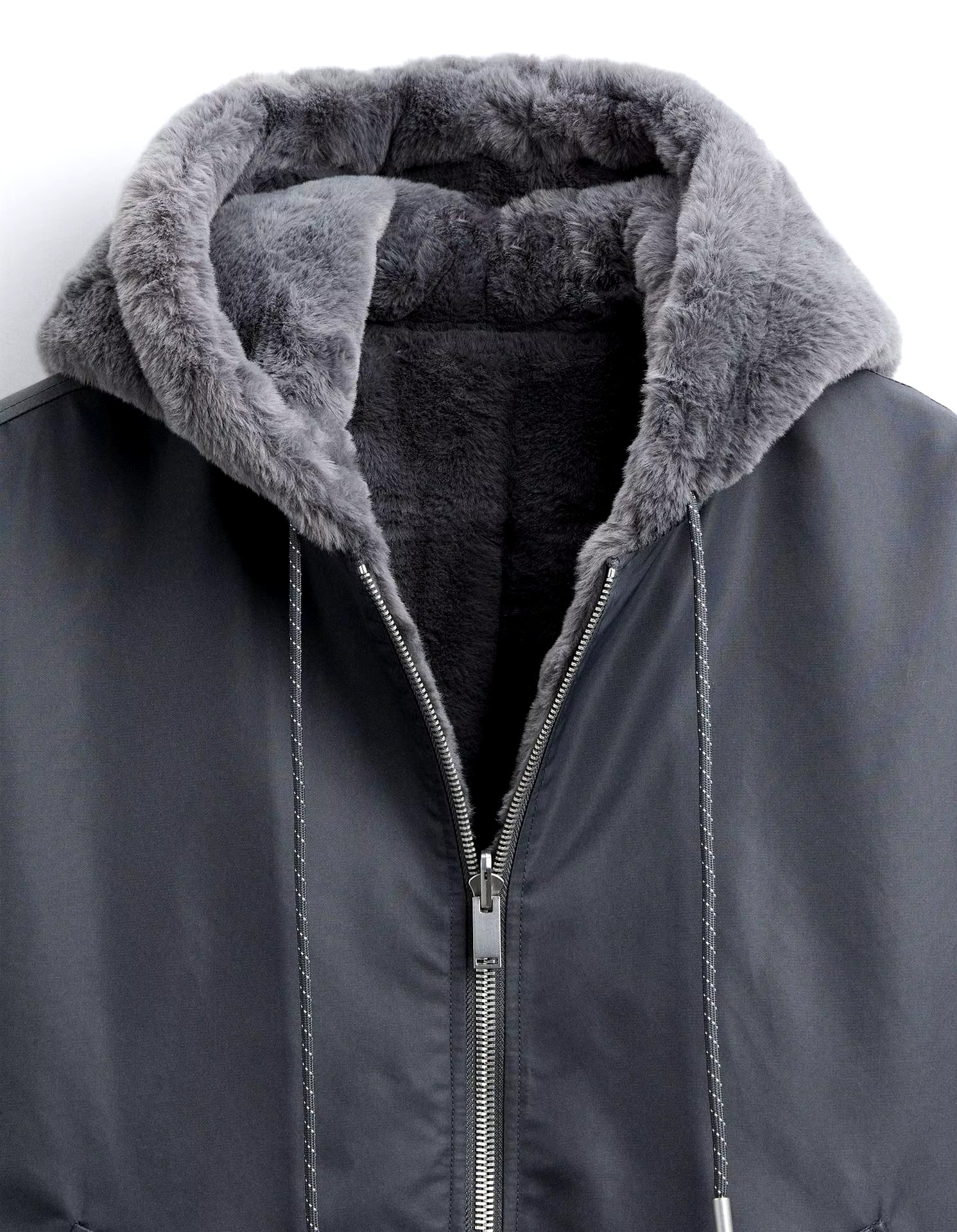 ELEWHVTË | Black Viper Coat Product Image Grey Collar