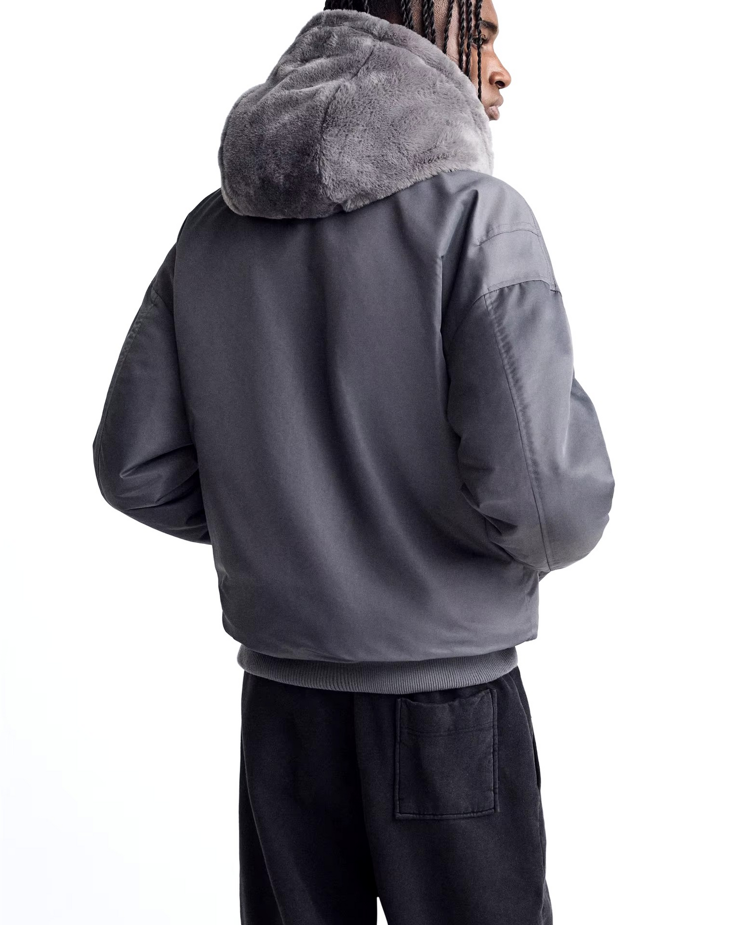 ELEWHVTË | Black Viper Coat Model Wearing Image Grey Back