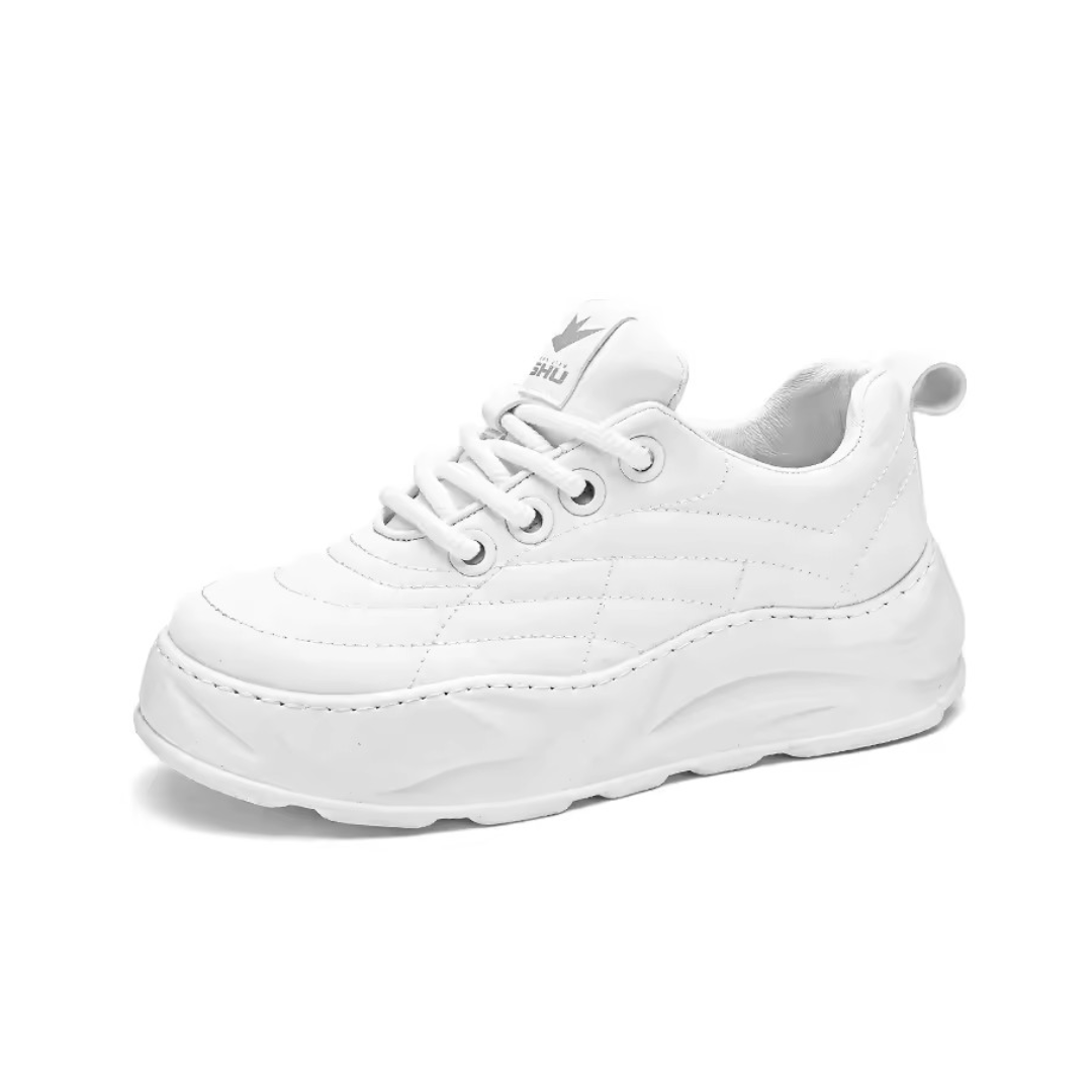 ELEWHVTË™ | Blanc Sneakers White Mens Sneakers Product Image Side