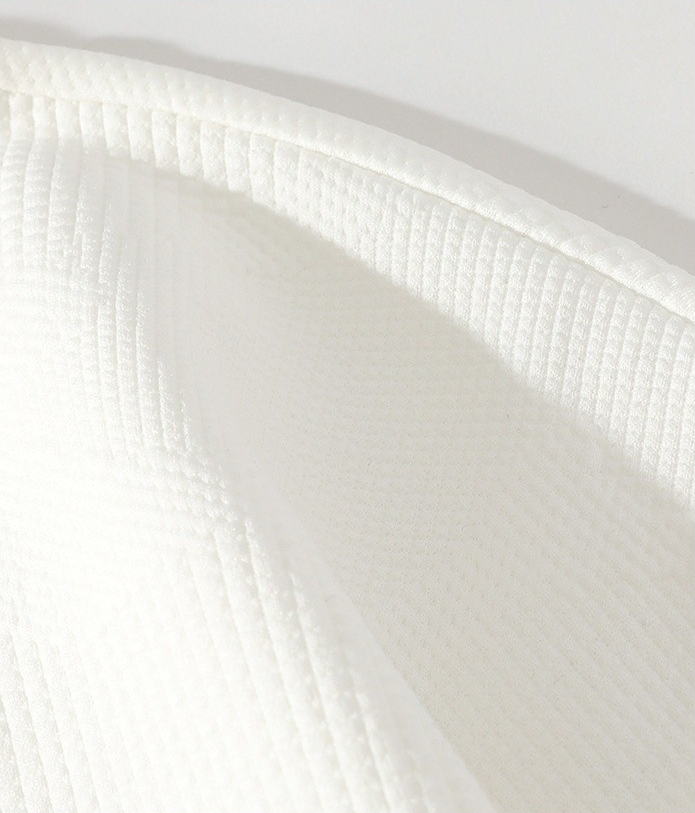 ELEWHVTË™ | Crewneck Sweater Men's White Sweater Product Image Materials